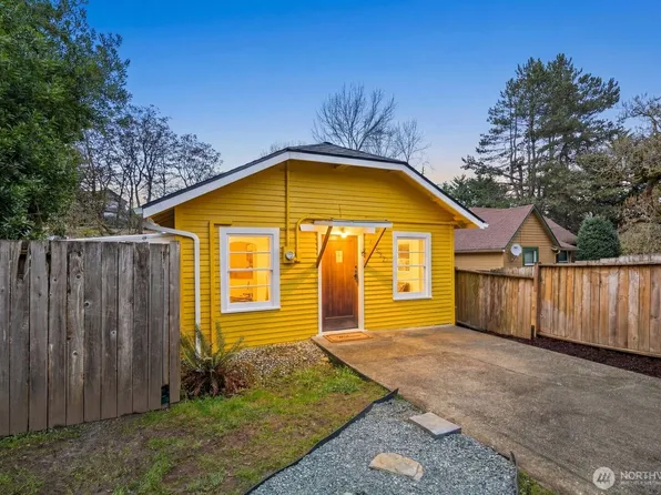 13537 52nd Avenue S, Tukwila, WA 98168