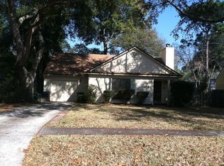 2415 Bluffton Dr, Jacksonville, FL 32224