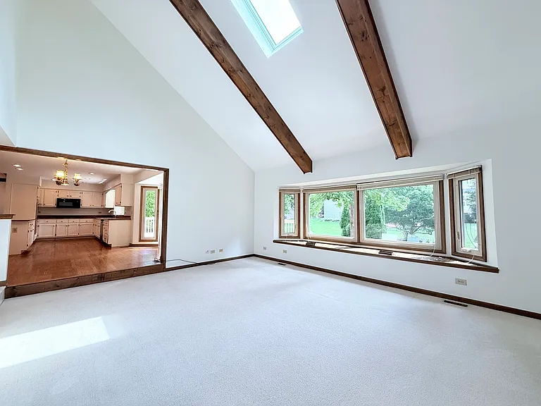 2318 River Woods Dr — Photo 14
