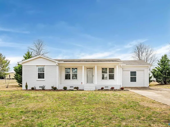 14574 Milton Ln, Elkmont, AL 35620