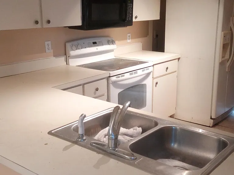 629 Golden Sunshine Cir — Photo 17