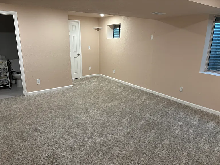1370 Knollwood Way — Photo 20