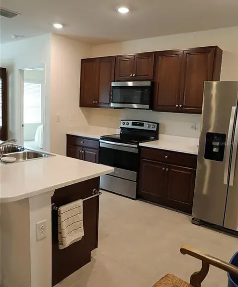 25316 E Lenox Cir — Photo 8