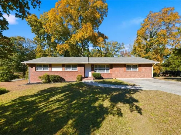 7163 Bluebird Ln, Lithia Springs, GA 30122