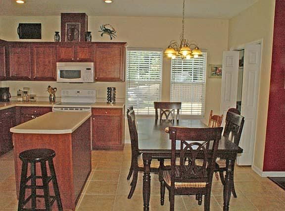 4th image of 53 Merwyn Dr