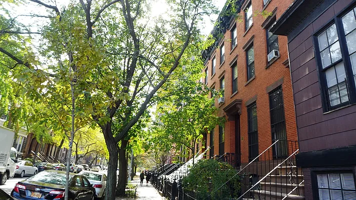 Rented by Garfield Realty  | media 22