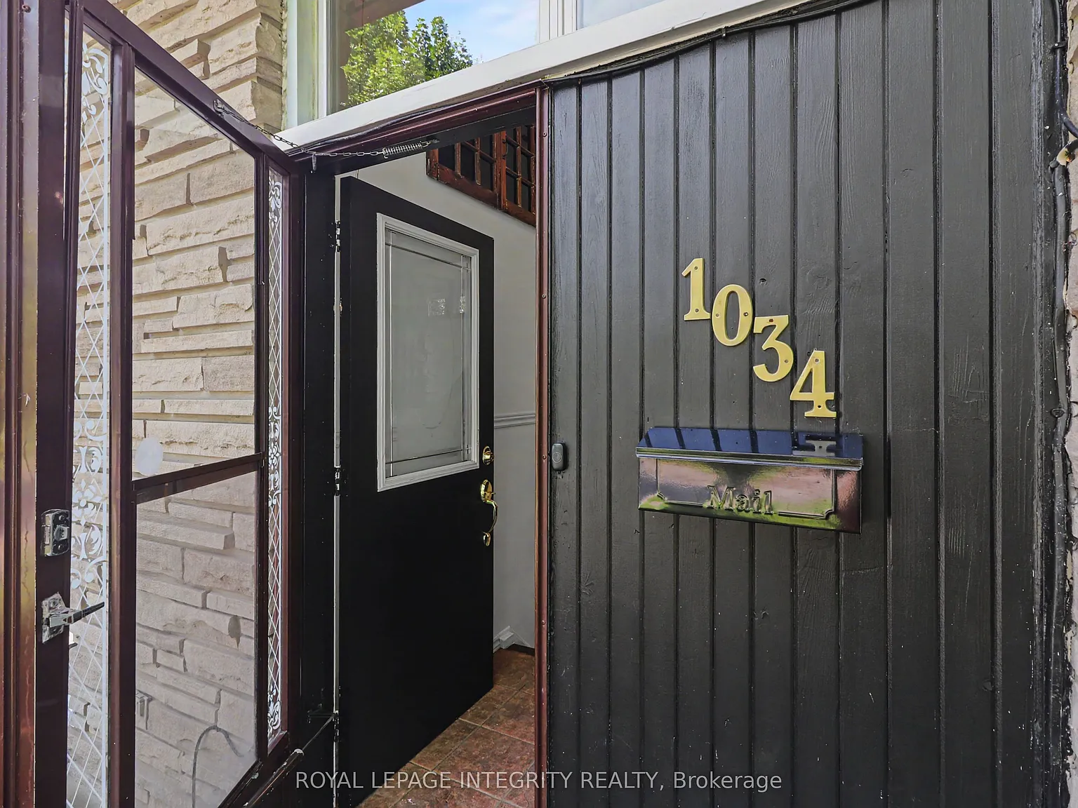 3 bed, $3,395 — Photo 3