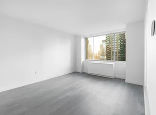 101 West End Avenue 14G image 1 of 25