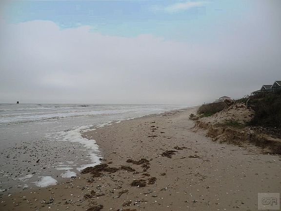 3rd image of 2450 Highway 87