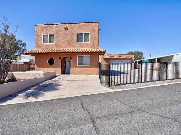 2nd image of 31871 Carefree Dr