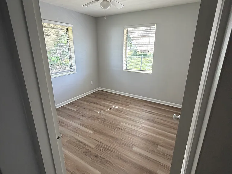 Right back bedroom