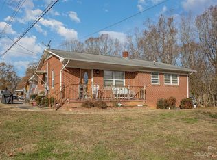 843 Lincoln Dr, Shelby, NC 28152