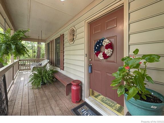 4th image of 4768 Bristol Cir #E