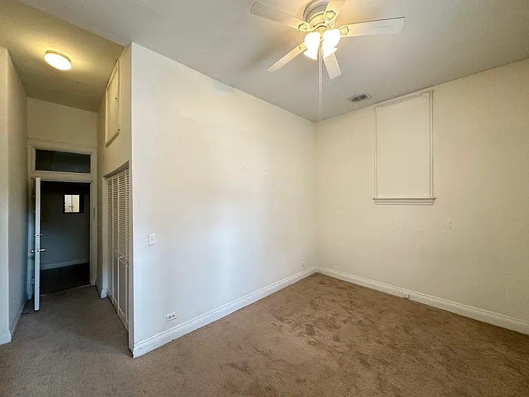 1160 N Lasalle St #2 — Photo 13