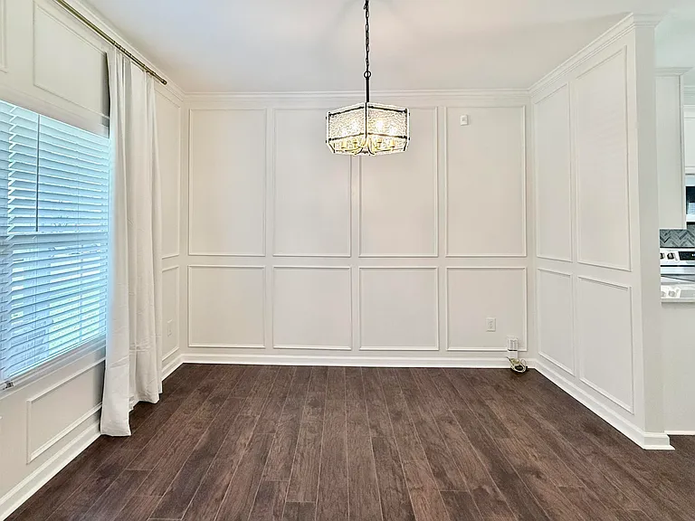 4604 Miller Dr — Photo 5
