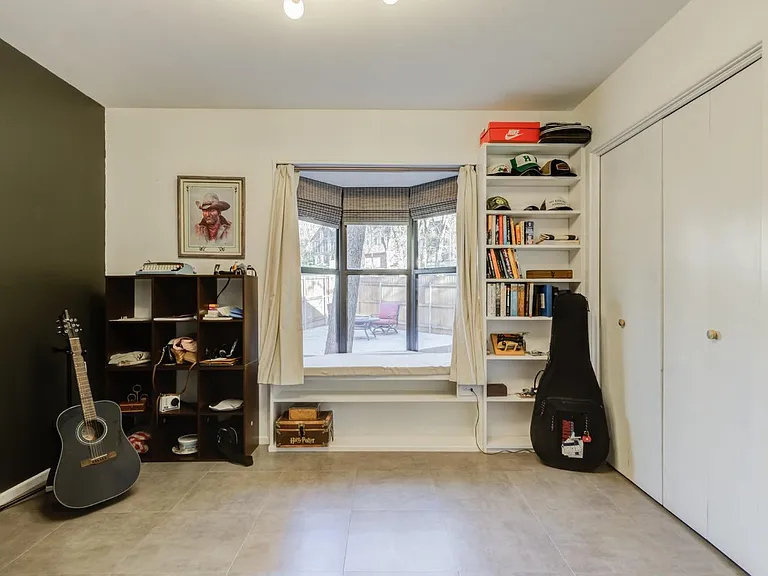 58 E Lakeshore Dr — Photo 48