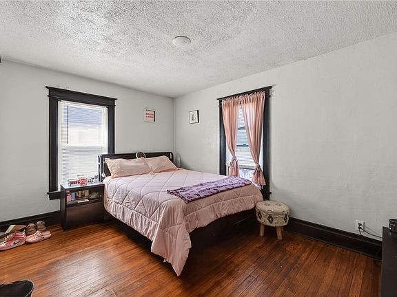 5th image of 25-27 Rand St