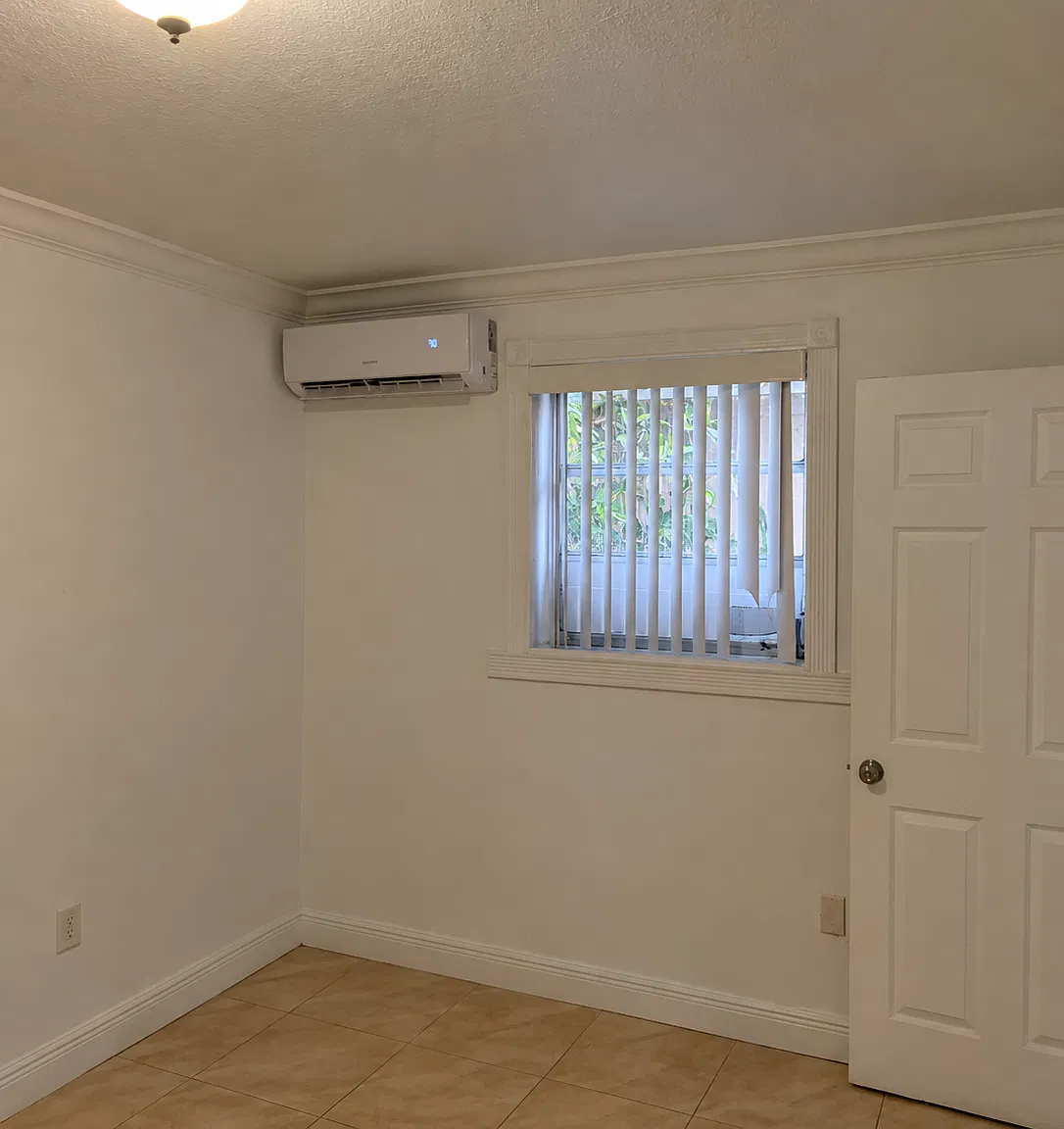 3611 Palm Ave — Photo 4