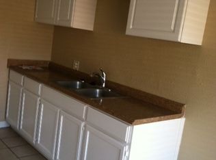 16132 Eucalyptus Ave APT D, Bellflower, CA 90706