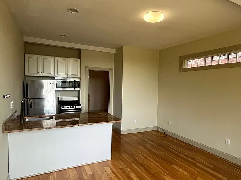 436 Prospect St — Photo 5