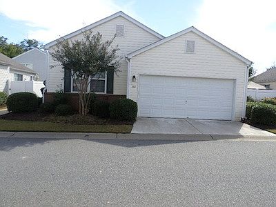 5th image of 202 W Oaks Pl