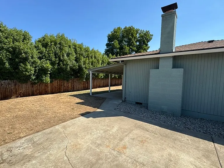 2859 Cedar Links Dr — Photo 7