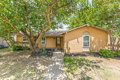 929 Meadow Mead Dr Photo 1