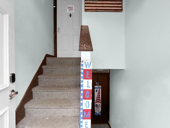 4th image of 68 N Williams St