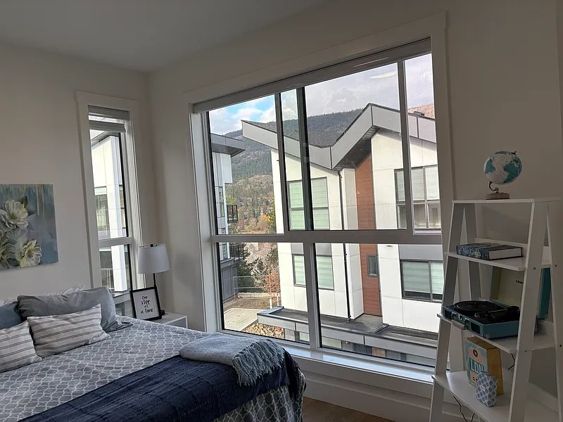 2 bed, 2.5 bath, 1402 sqft, $2,650 — Photo 4