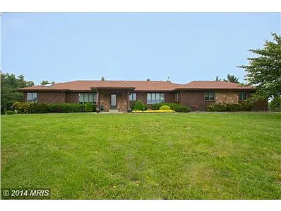 4225 Graceton Rd photo 1