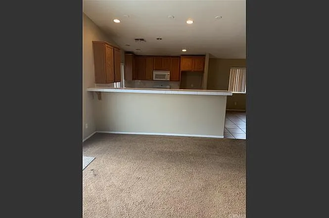 12747 Calle Amapola — Photo 8