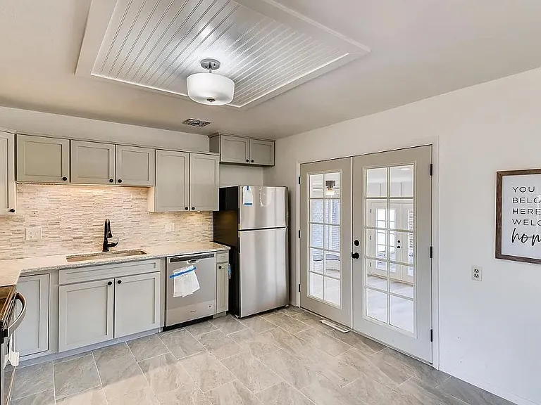8383 Navajo St — Photo 6