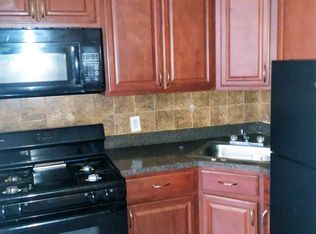 649 39th St APT 4B, Union City, NJ 07087