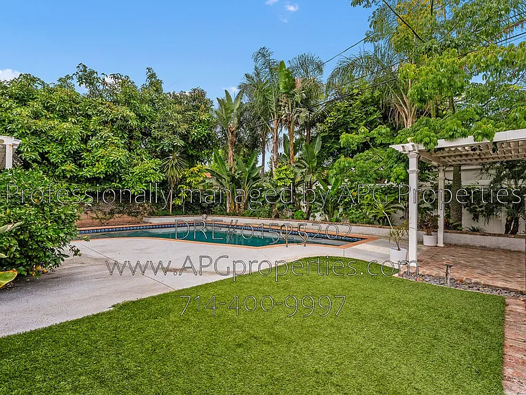 1002 W Santa Clara Ave — Photo 34
