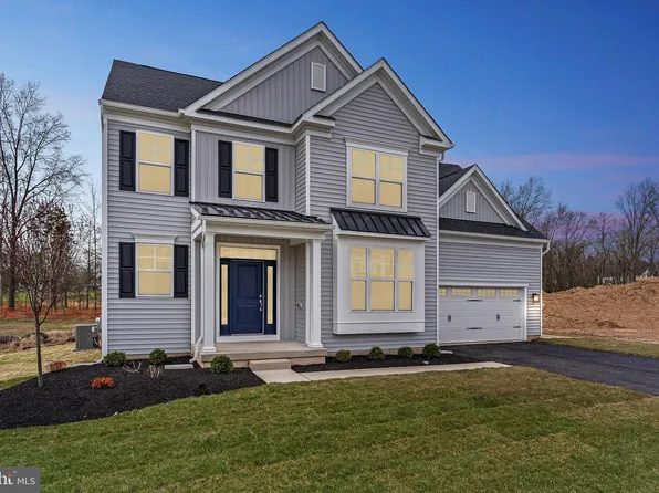 235 Indian Creek Rd, Telford, PA 18969