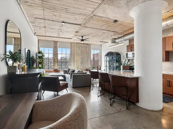 1122 Jackson St APT 709, Dallas, TX 75202