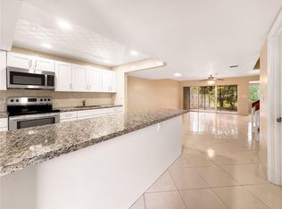 5608 NW 19th St, Fort Lauderdale, FL 33313