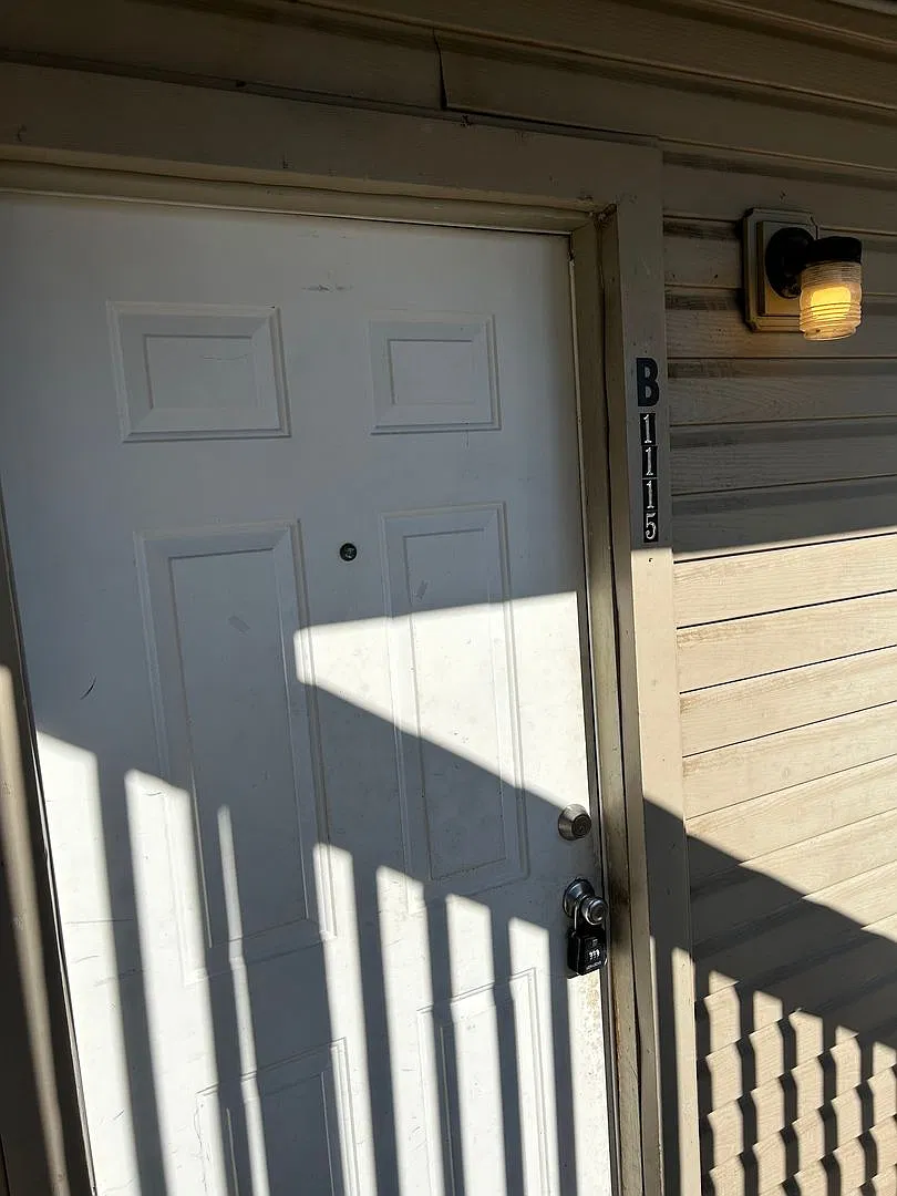 Ozier ST. 8 Plex — Photo 2