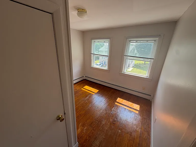 156 Yeoman Ave #3 — Photo 4