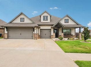 9205 NW 91st St, Yukon, OK 73099