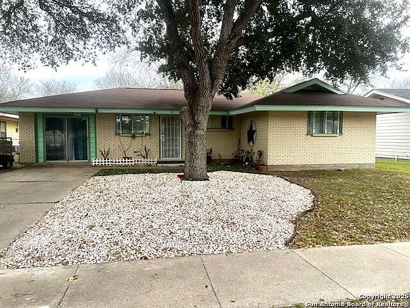 4th image of 711 Garner Drive