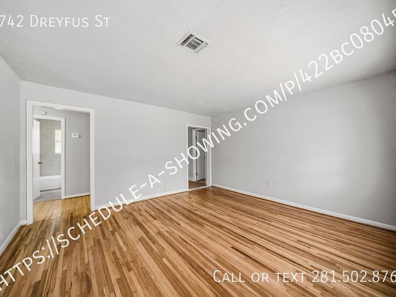 2nd image of 3742 Dreyfus St
