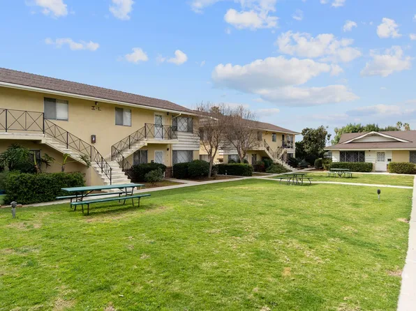 Roosevelt Rd, 534 Roosevelt Rd APT N, Redlands, CA 92374