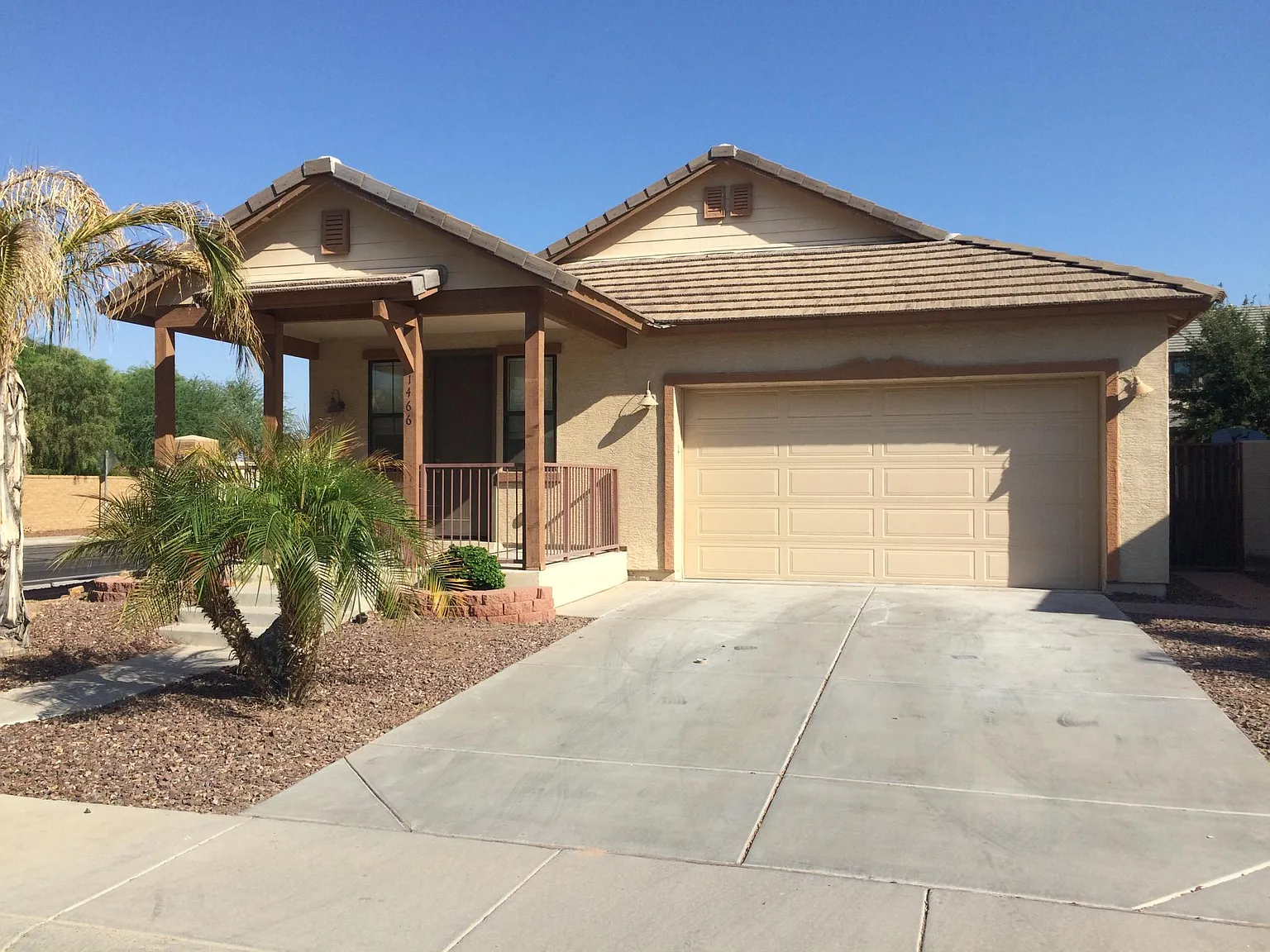 1466 W Homestead Ct — Photo 1