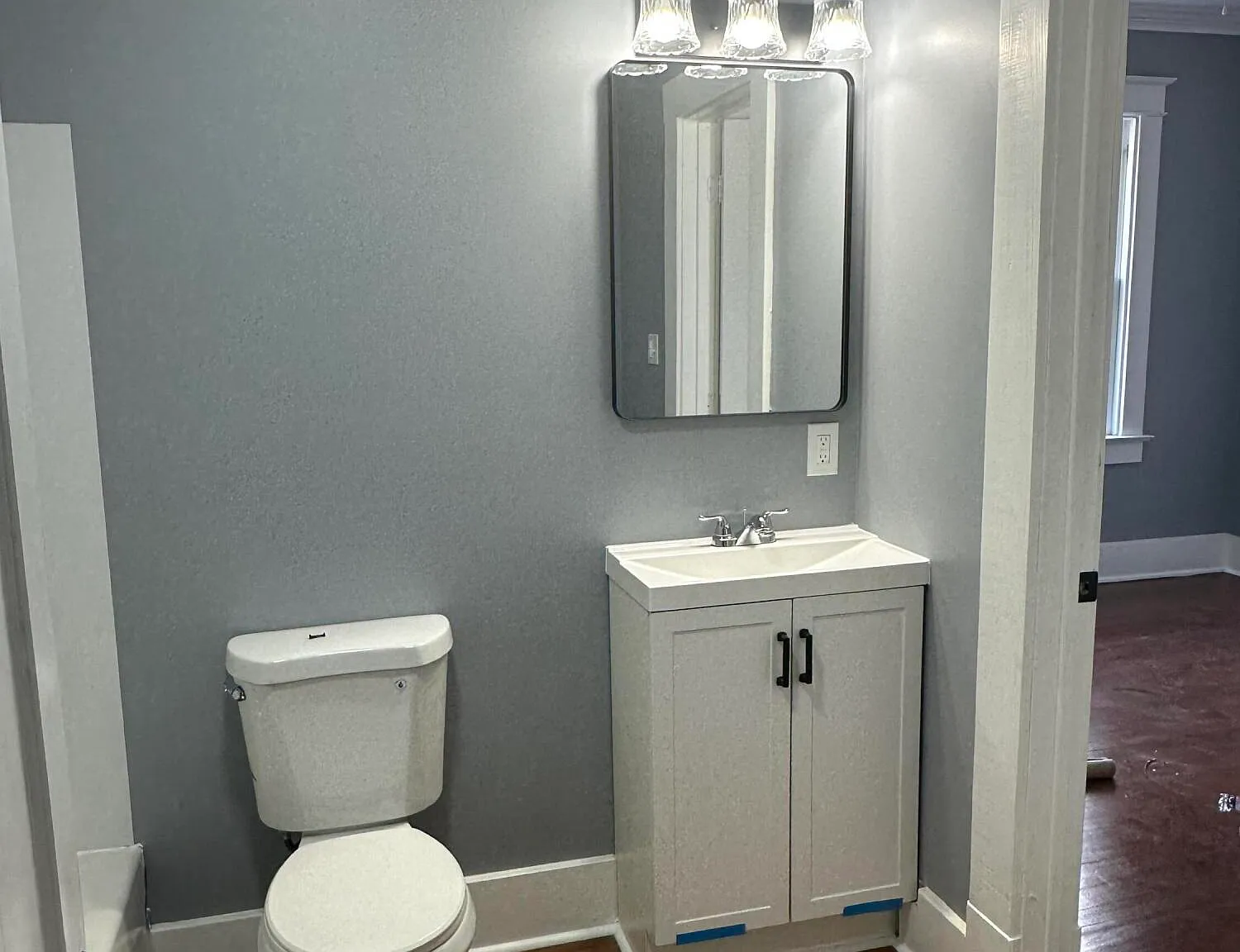 10 bed, 9.5 bath, 5000 sqft, $1,300 — Photo 4
