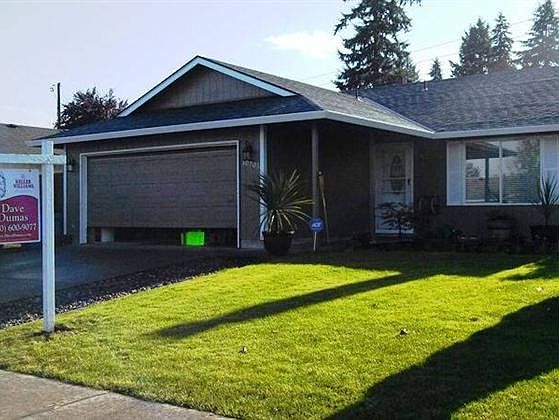 1st image of 10705 NE 64th St