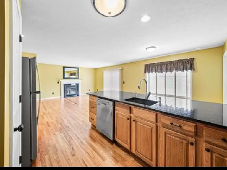 5706 Mellon Ct — Photo 2