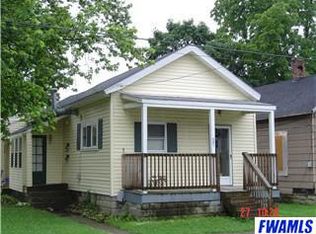 525 A & B Court St, Huntington, IN 46750