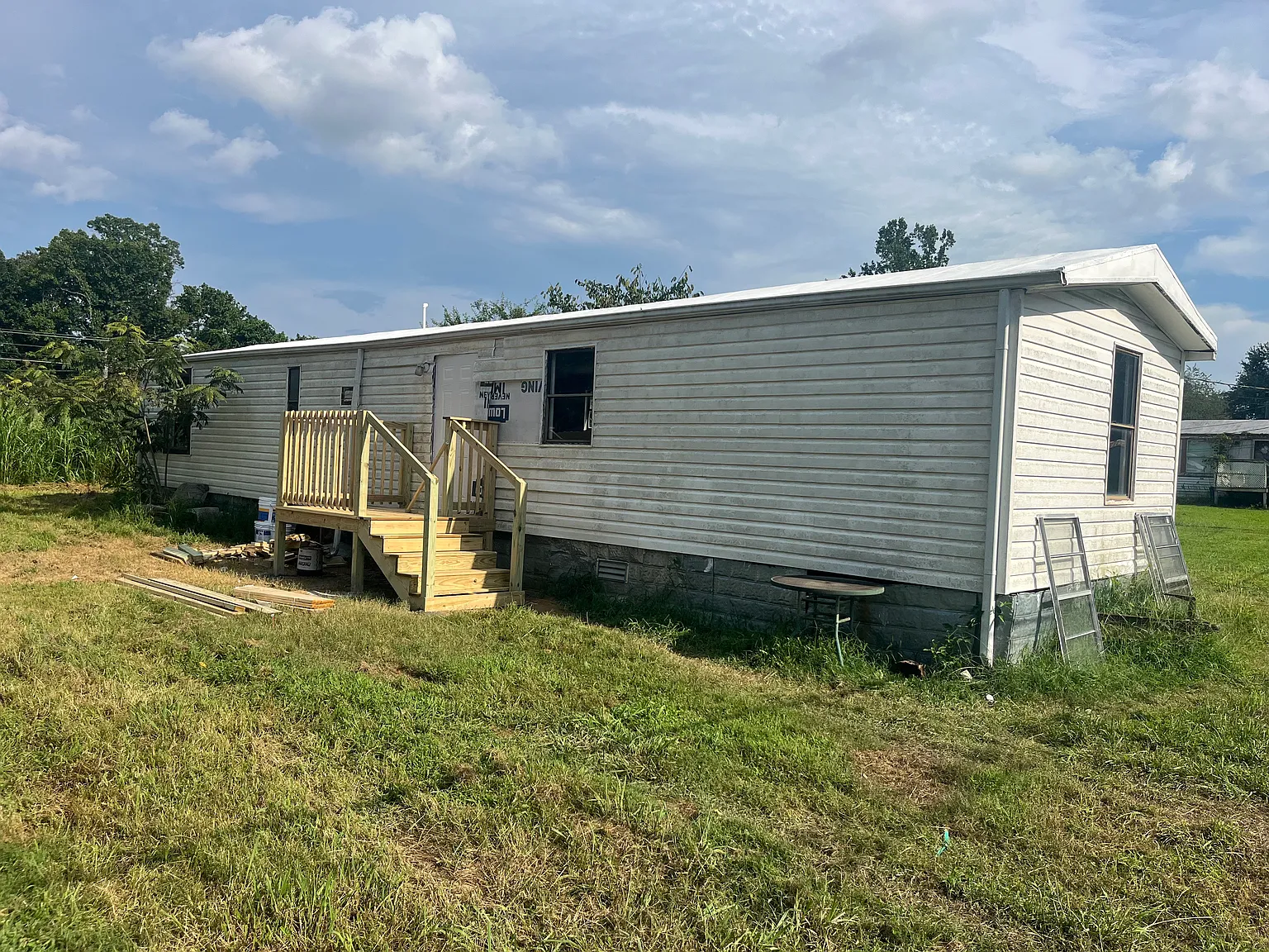 2 bed, 1100 sqft, $1,000 — Photo 2