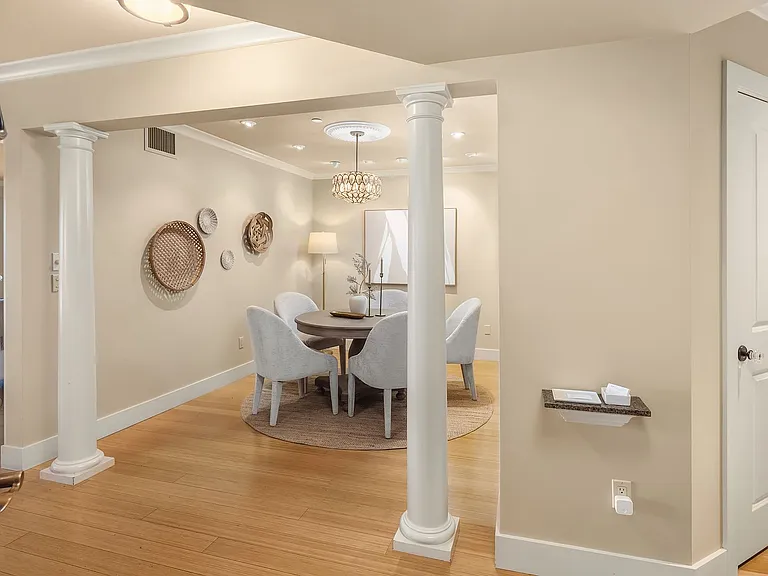 745 Bellevue Ave E #305 — Photo 23